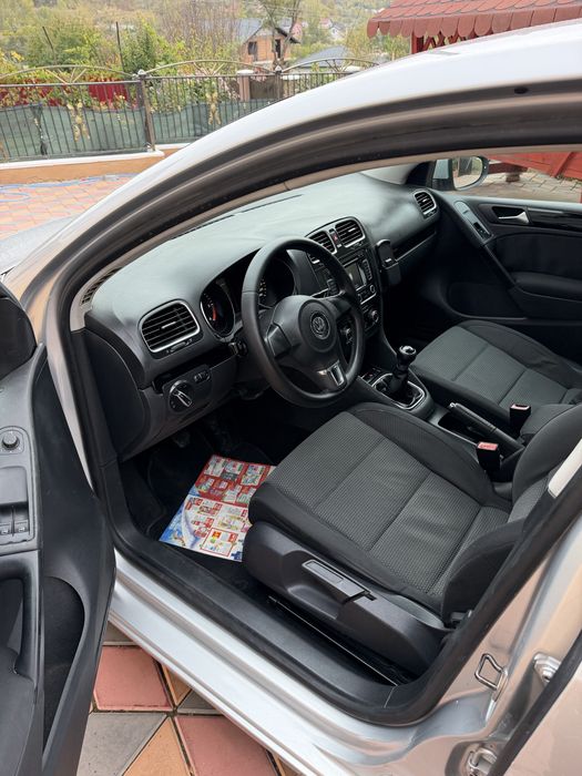 VOLKSWAGEN Golf 2011 — imagine 5