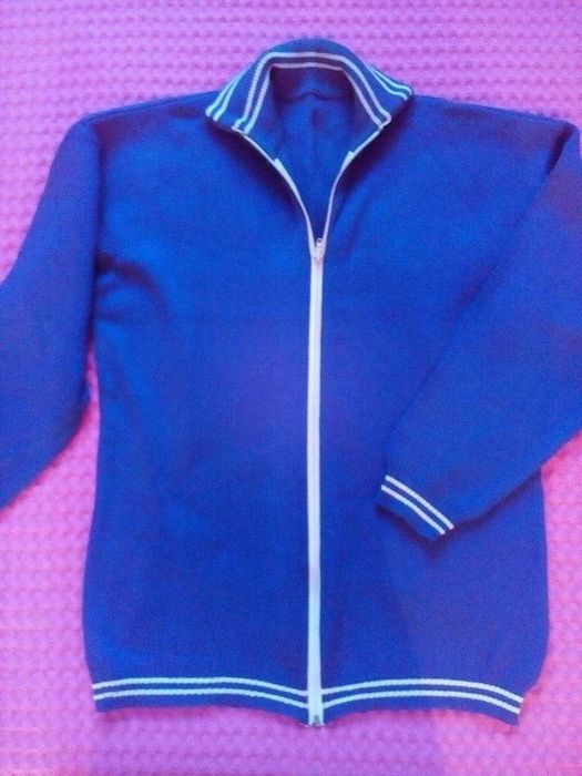 мужская куртка и кофты