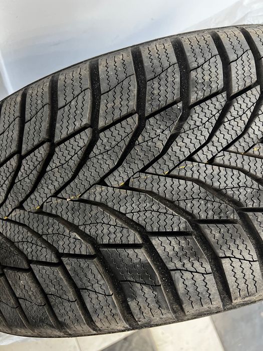 Зимни гуми Nexen Winguard 2 245/40 R20