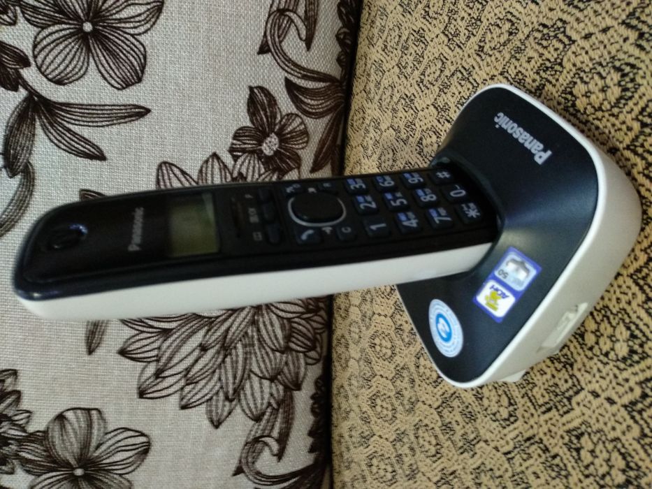 Продам телефон Panasonic.