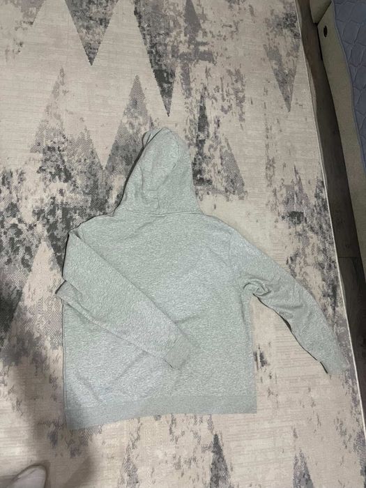 Продам кофту казак репаблик