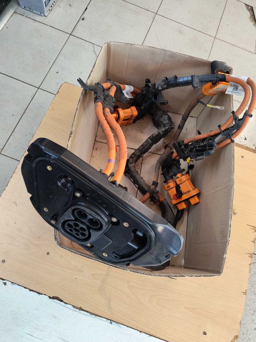 Високоволтова батерия EV пакети за VW ID.3,ID.4,ID.5  Skoda Enyaq Skoda Elroq  Audi e-tron Cupra Bron