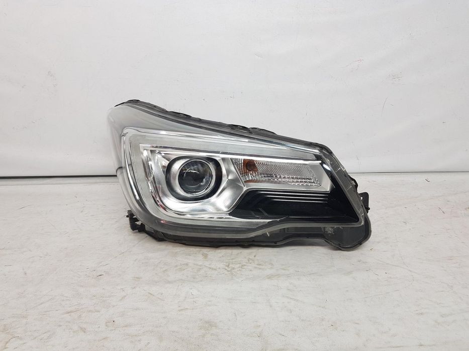 Far dreapta full led Subaru Forester dupa 2014