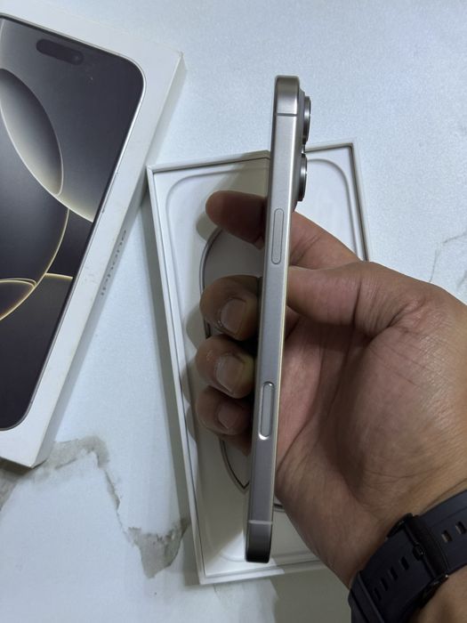  iPhone 16pro max 5G 256gb HX/A EAC natural titanium