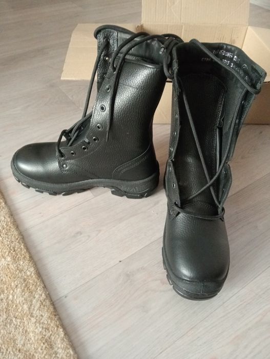 Продам берцы кожа