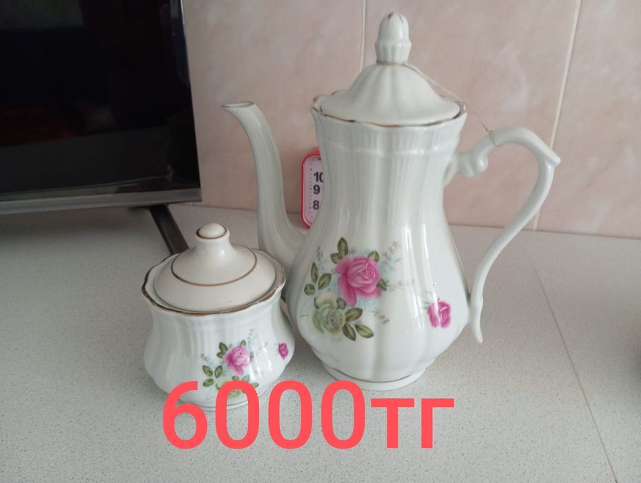 Продам наборы чайников