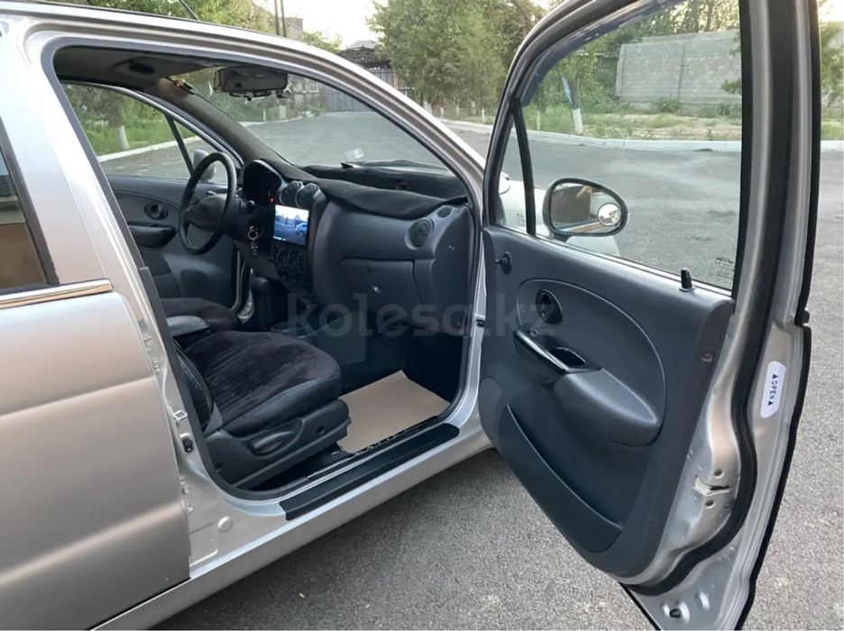 Машина Daewoo matiz