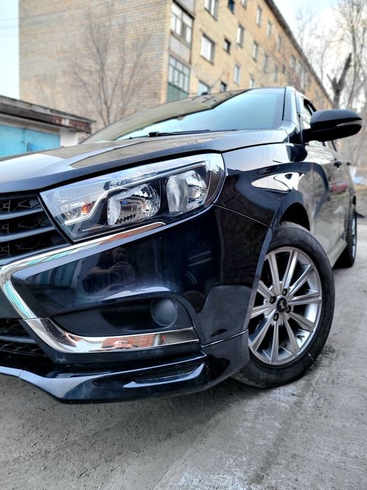 Lada Vesta 1.6  вариатор  Лада Веста