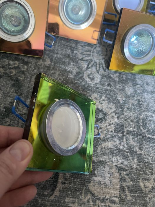 Споты б/у 26 штук