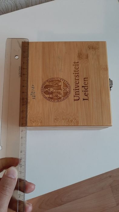 Шкатулка деревянная