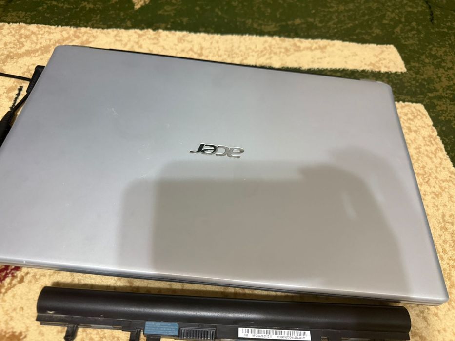 Ноутбук Acer aspire v5-571pg