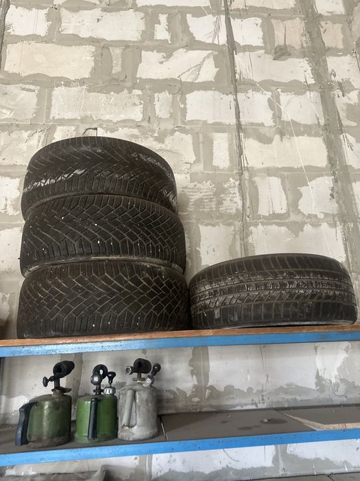 Шины 235/45 R 18 Continental