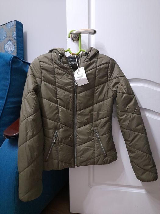 Новая  Куртка! От бренда, Bershka