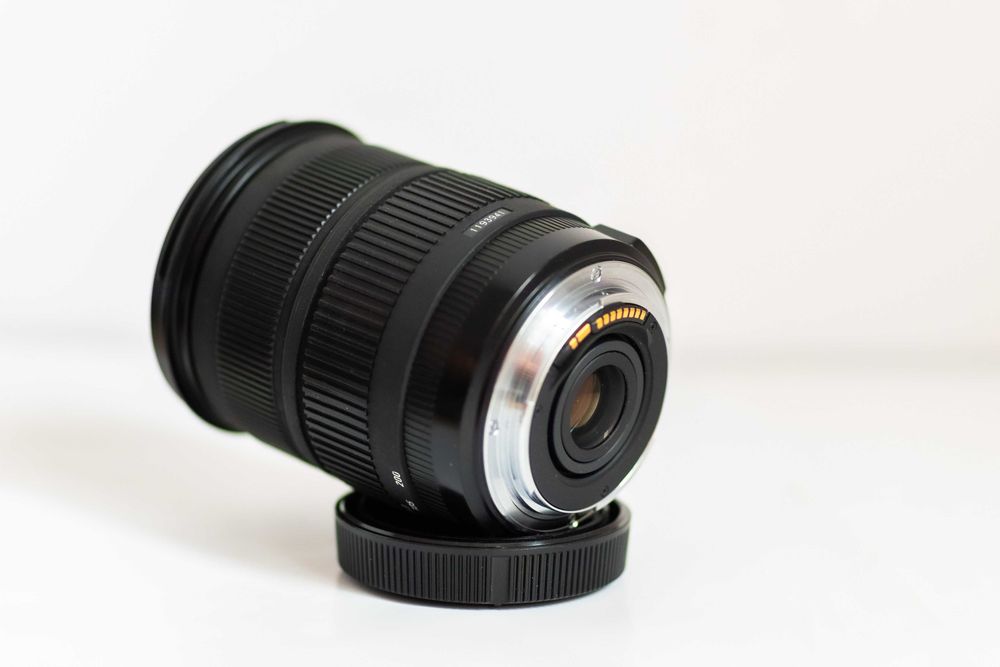 Obiectiv SIGMA 18-200mm DC OS HSM - Canon EF