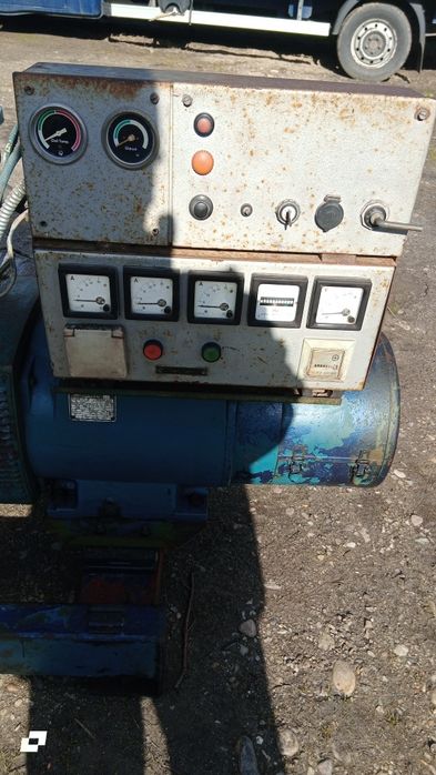 Generator de curent