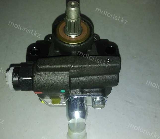 Гур насос Lexus LX470 2UZ-FE 4.7