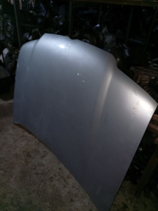 Капот на Фольксваген Бора,Джета