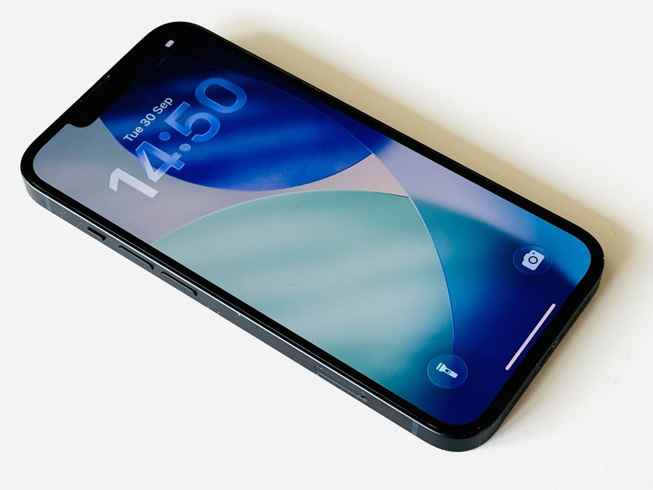 Iphone 13 256GB Black 100% Батерия! Гаранция 6 месеца