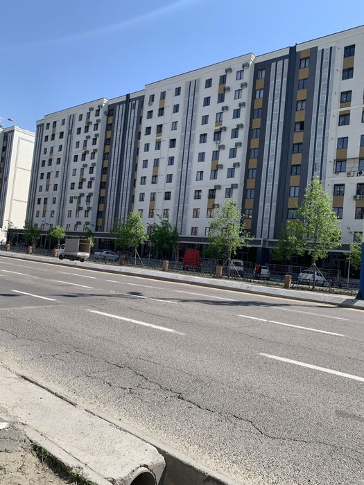 Продается Махтумкули 3 комнатная квартира