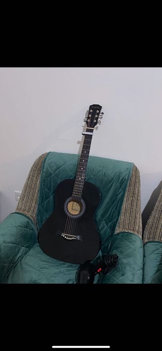 акустическая гитара б/у