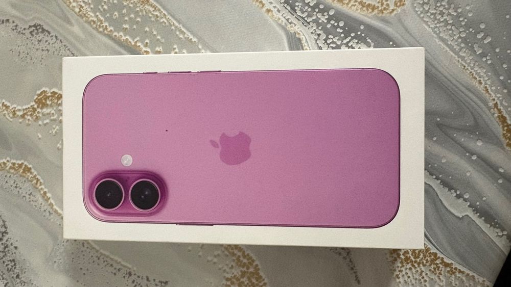 İphone 16e 128 GB чисто НОВ