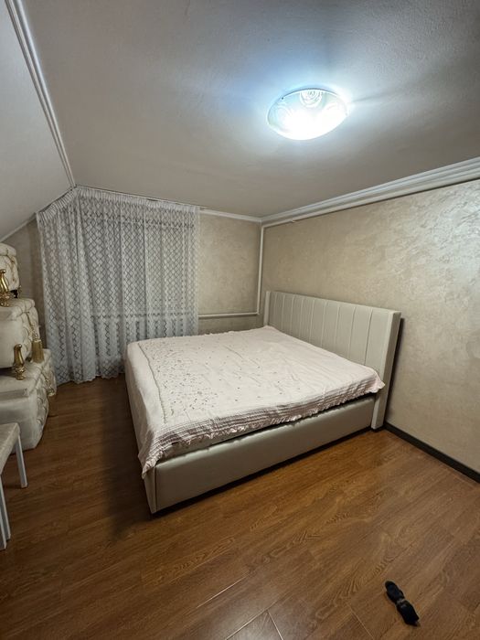 кровать двухспальный