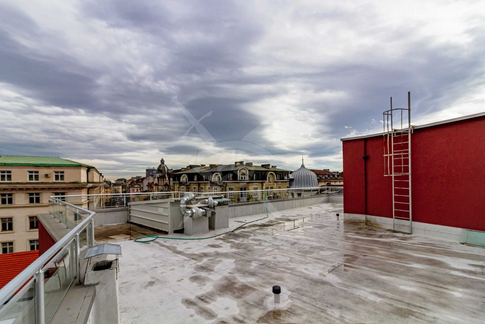 Продава се Заведение в София, Център - 429 кв.м за 3497 €/кв.м - Снимка #12