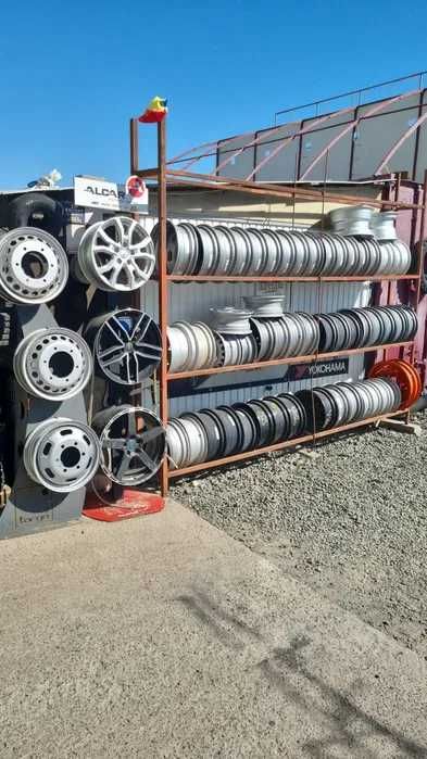 650/65R38 TAURUS 157 A8/15 7B