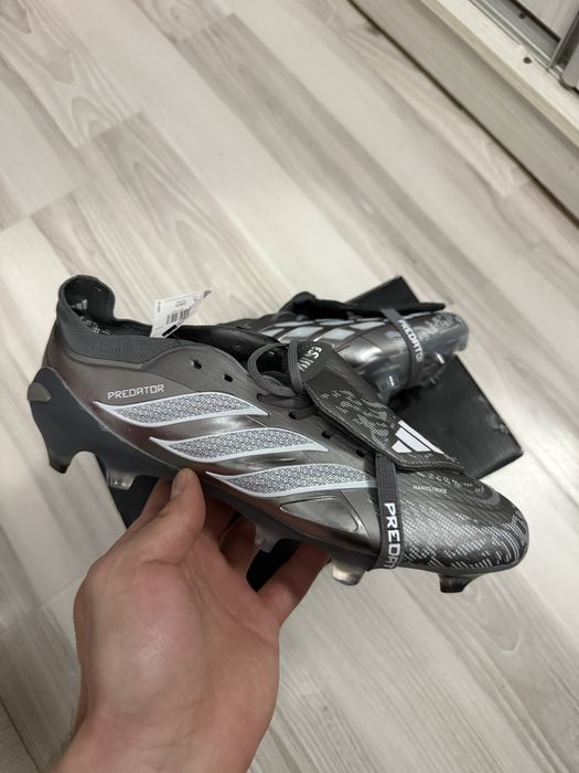 Ghete fotbal Adidas Predator Elite FG marimea 42 pe stoc