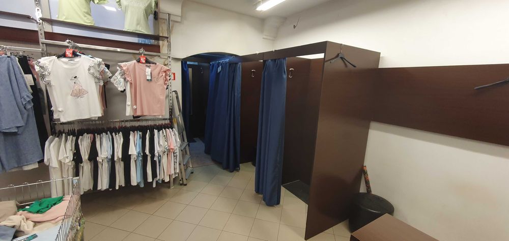 Дава се под наем Магазин в Перник, Център - 161 кв.м за 1284.69 € - Снимка #6