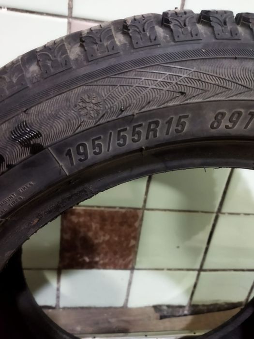 Продам  зимнюю  резину