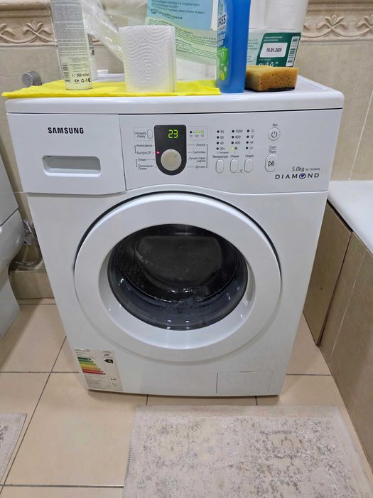 Продаю стиральную машину Samsung