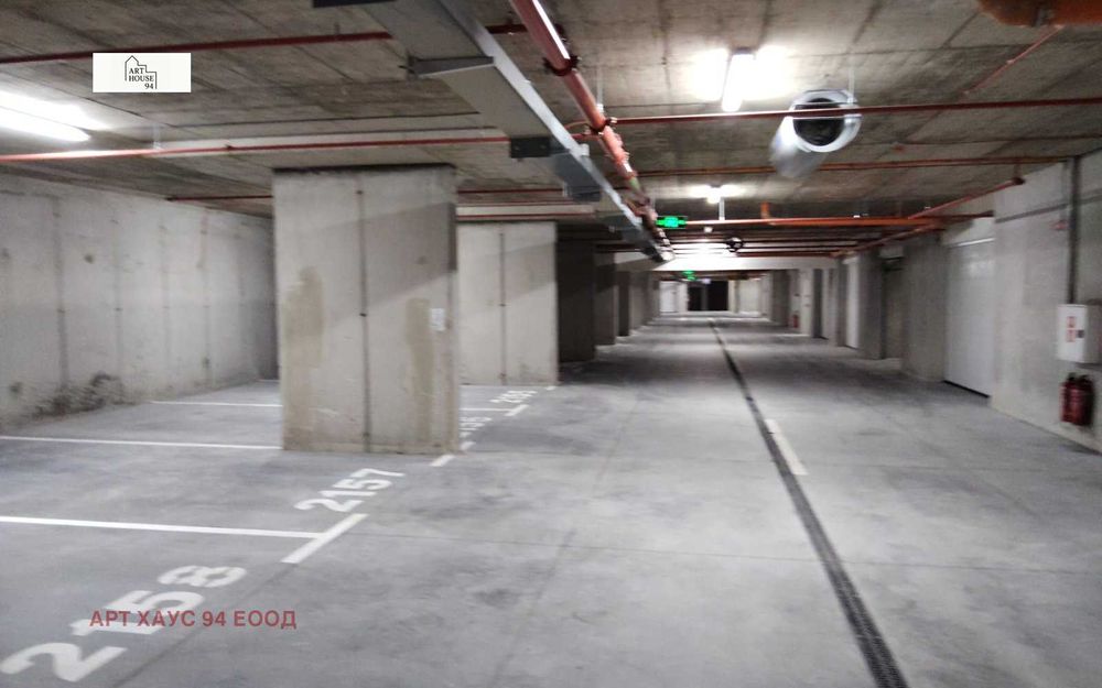 Продава се Четиристаен апартамент в София, Лагера - 217 кв.м за 3000 €/кв.м - Снимка #8