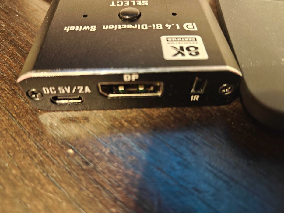 Splitter hub display port 1.4 8k