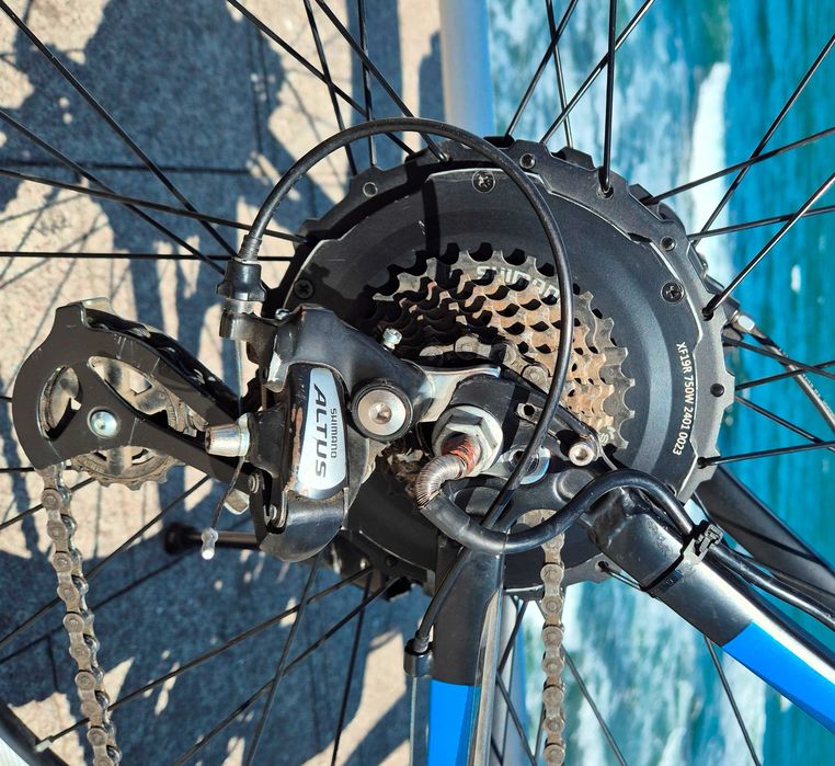 Bicicletă electrică E-motion distanţă 80+ km 50km/h 750W 48V 16+13Ah