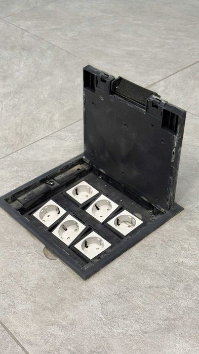 Продажа офиса 294м первая линия мас-в Башлык, малая кольц-я дорога(ЛА)