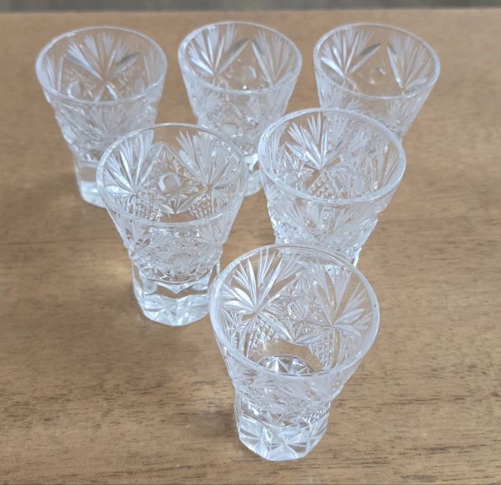 Продаю хрусталь из серванта