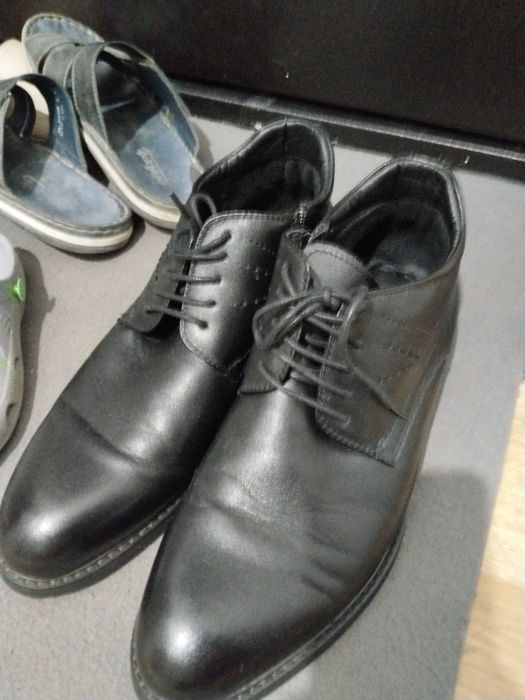 Продам ботинки мужские