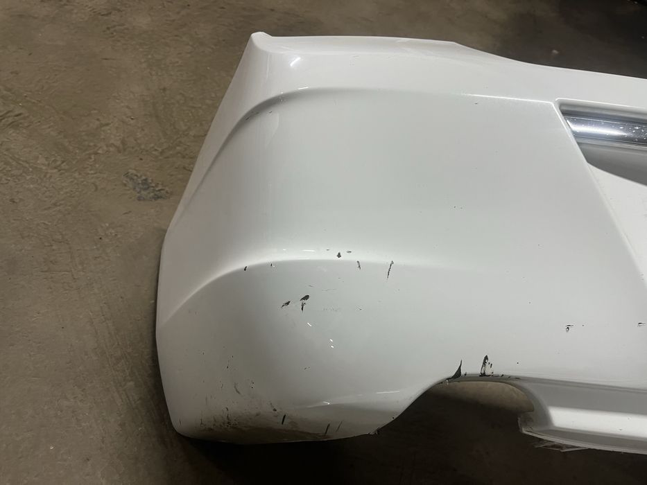 Продам бампера перед зад на кобальт