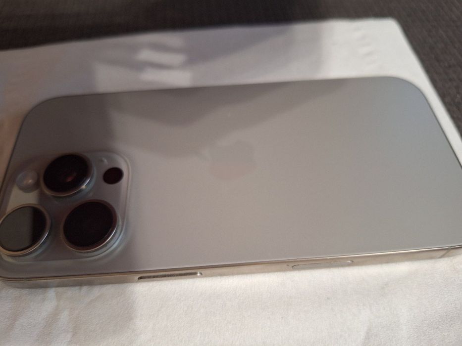 Iphone 16 Pro Перфектен