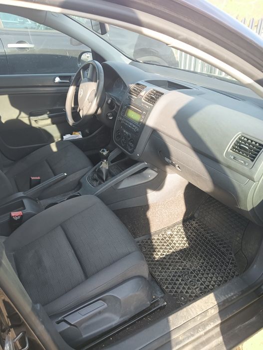 VOLKSWAGEN Golf 2005 — imagine 3