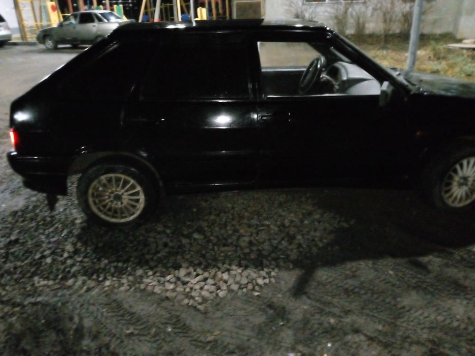 Продам ваз 2114.