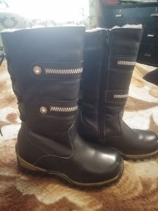 Зимние сапожки на девочку