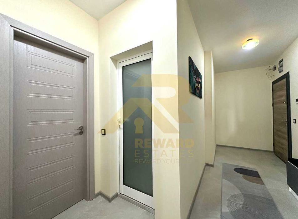 Продава се Двустаен апартамент в София, Малинова долина - 78 кв.м за 2481 €/кв.м - Снимка #13