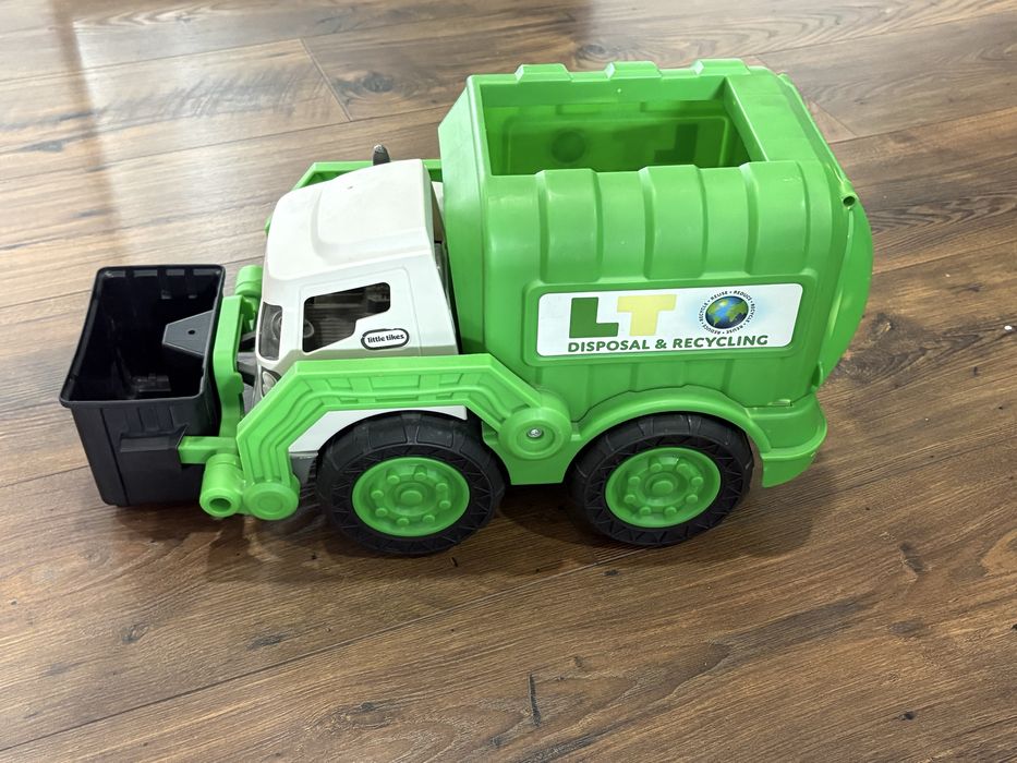 Little Tikes Dirt Diggers – Зелен боклукчийски камион с кофа