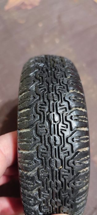 Пепелник гума пирели