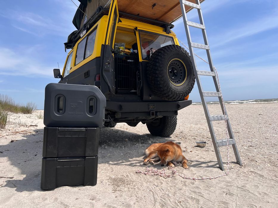 Toyota Land Cruiser LJ73 overlanding