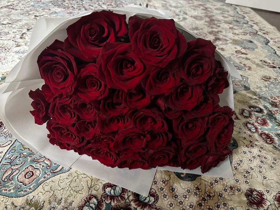 Розы 35 шт 65000