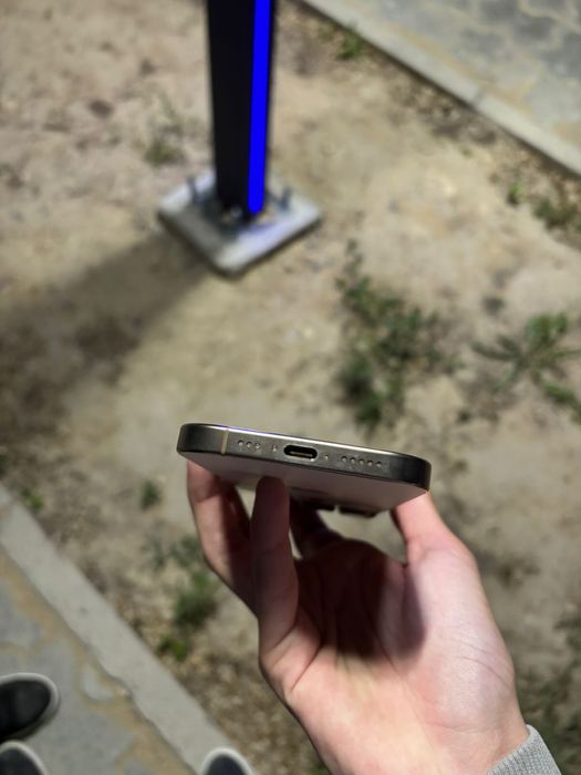 Iphone 16 pro/128gb/100%