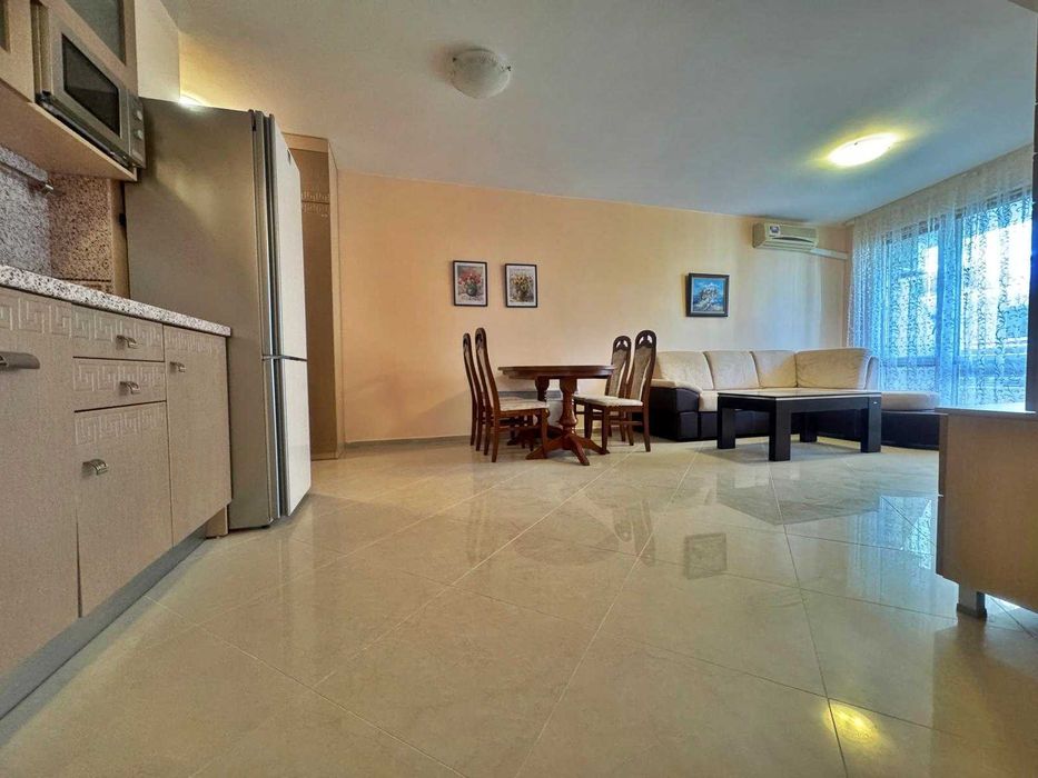 Продава се Тристаен апартамент в Поморие - 82 кв.м за 1586 €/кв.м - Снимка #3